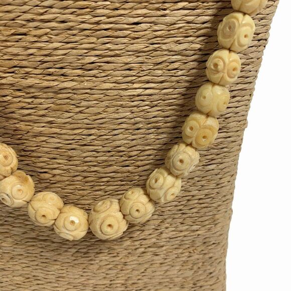 Vintage Carved Bead Necklace Graduated Boho Vintage Artsy Renaissance 27” - Picture 2 of 4